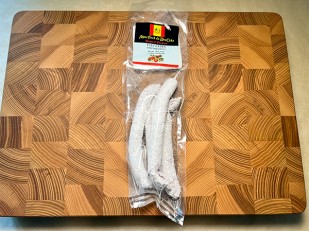 Гренки: Колбаски сыровяленые Mini Fuet 