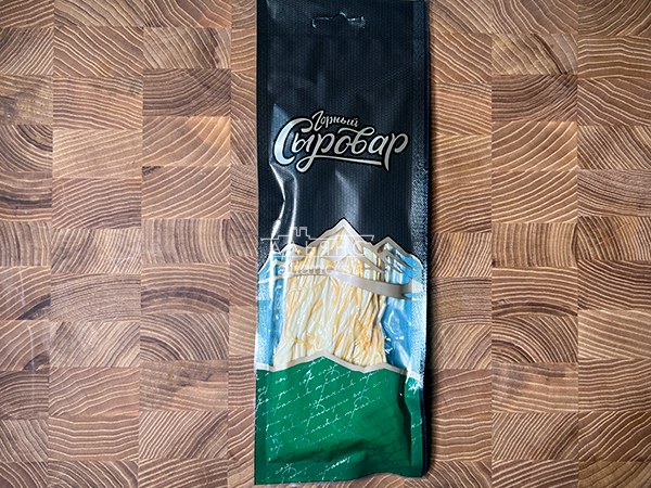 Сыр 60 гр ГОРНЫЙ СЫРОВАР (Паутинка копчёная) в Дедовске