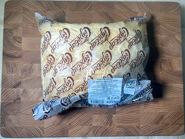 Сыр 1 кг ГОРНЫЙ СЫРОВАР (Паутинка со вкусом красной икры) в Дедовске